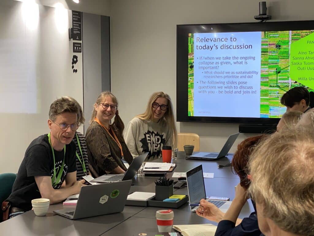 Collapsology round table at Science for Sustainability 2025